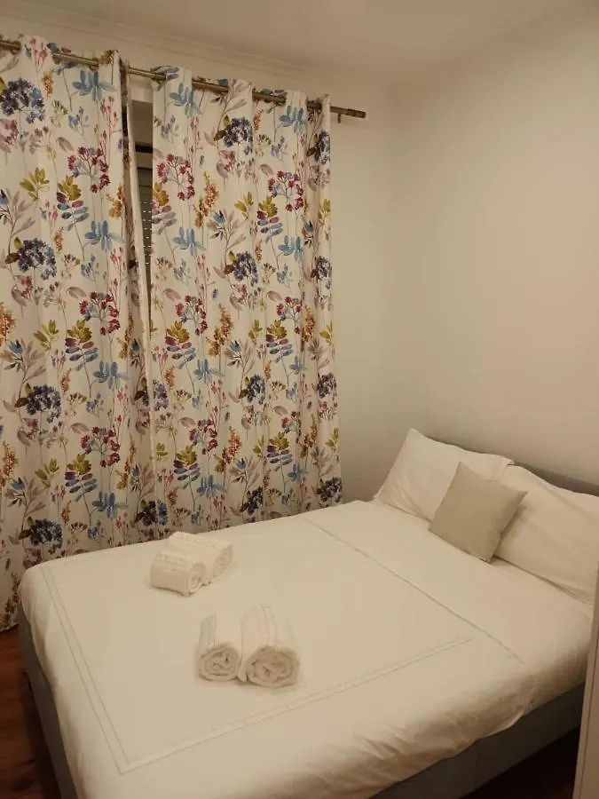 Low Cost Desterro Apartments Lisboa 0*,  Portekiz