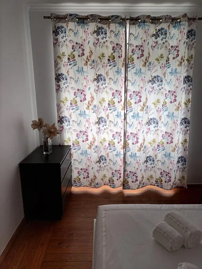 Low Cost Desterro Apartments Lisboa